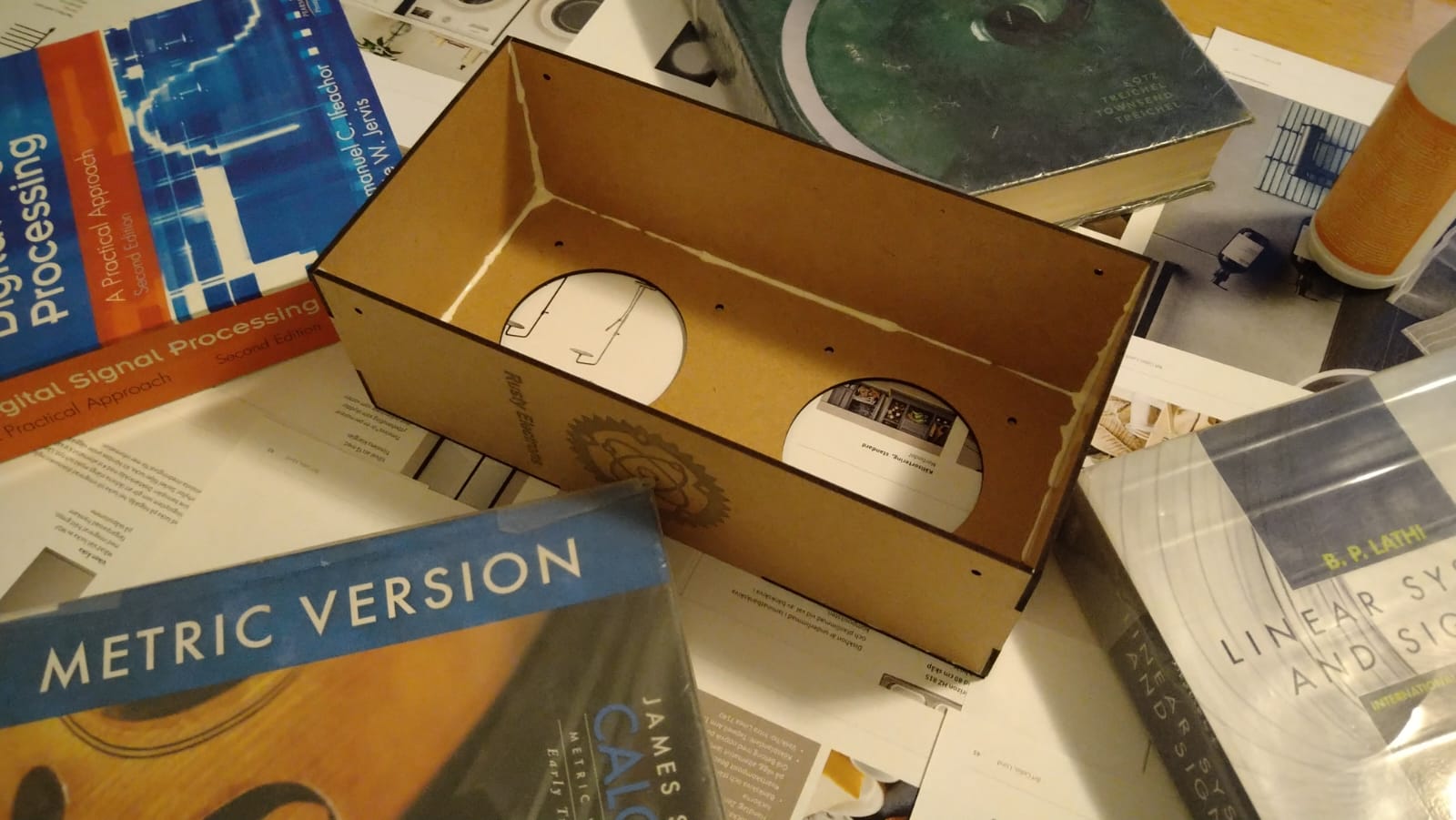 Box Assembly Picture 3